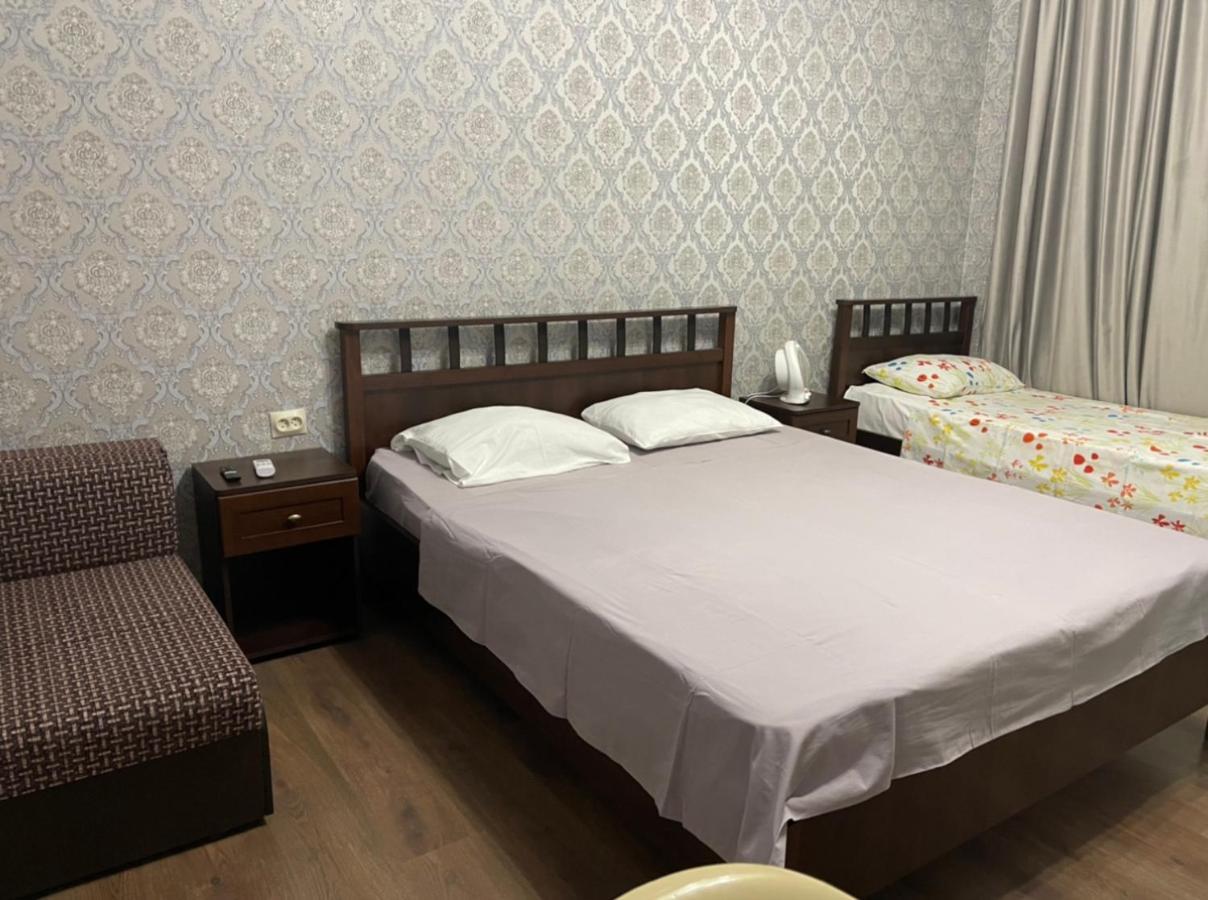 Hotel Emili Picunda Zewnętrze zdjęcie